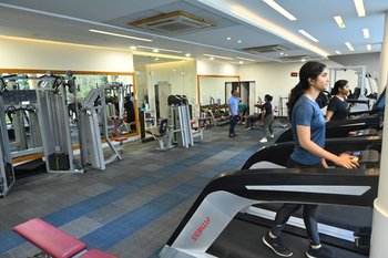 27. Gymnasium 2