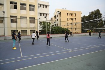 31. Volleyball Court