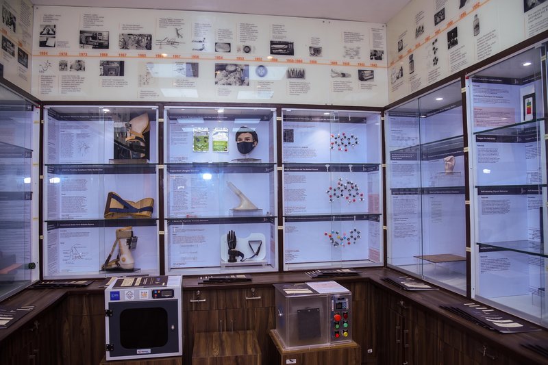 4. JBIIC Gallery