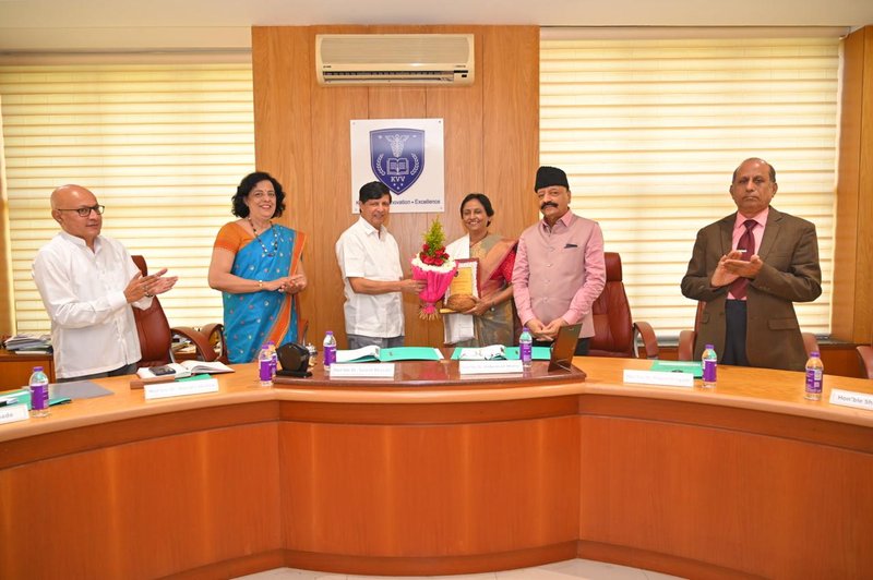 WhatsApp Image 2026-04-18 at 15.46.21 (1)