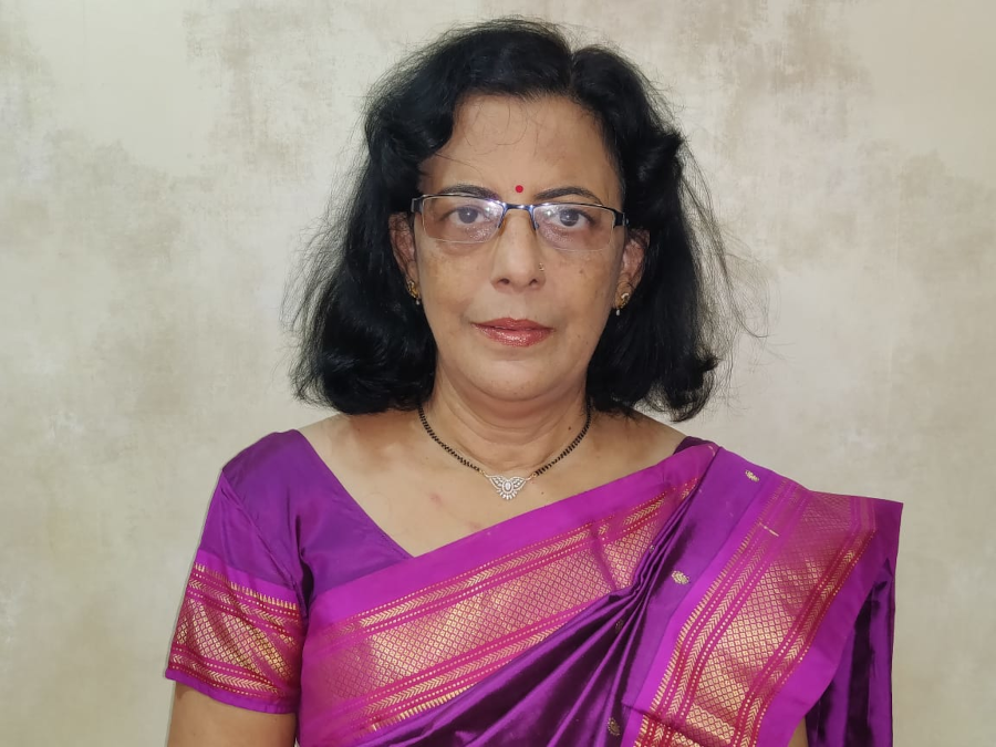 vice chancellor Dr. Mrs. Neelam Mishra photo